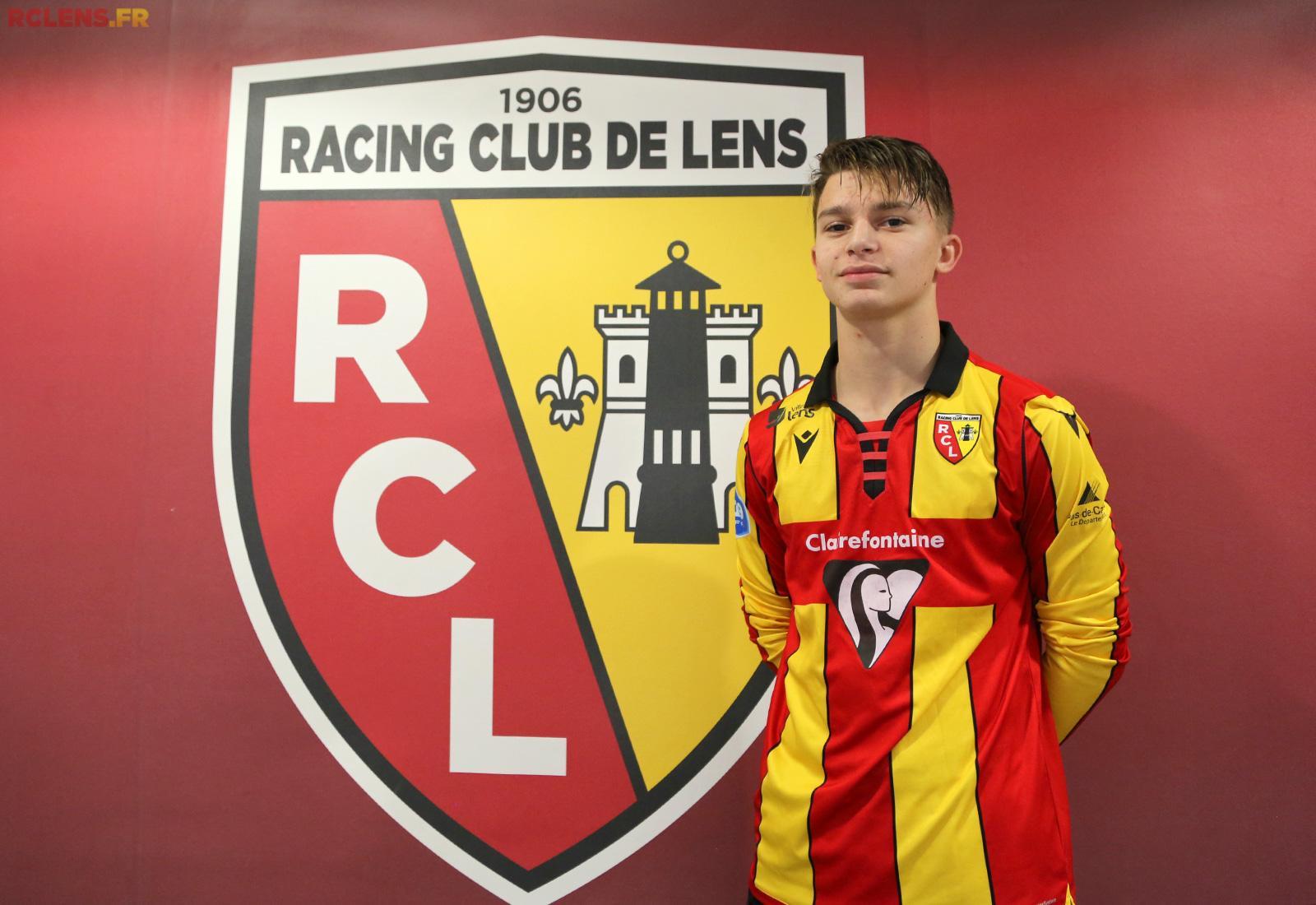 Atout jeunesse : Djouliann Dewez rclens clairefontaine