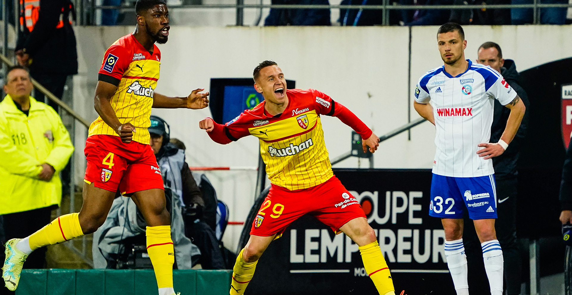 Rc Lens Rc Strasbourg Alsace 2 1 Le Résumé Vidéo Rc Lens 