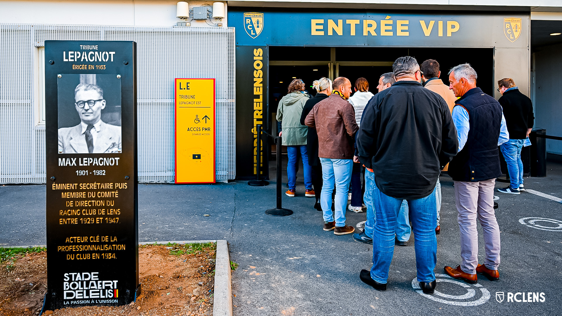 Tribune Lepagnot totem stade Bollaert-Delelis