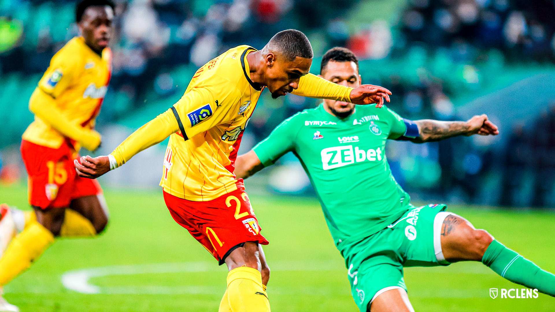 AS Saint-Étienne-RC Lens éclairé à la lampe : Wesley Saïd