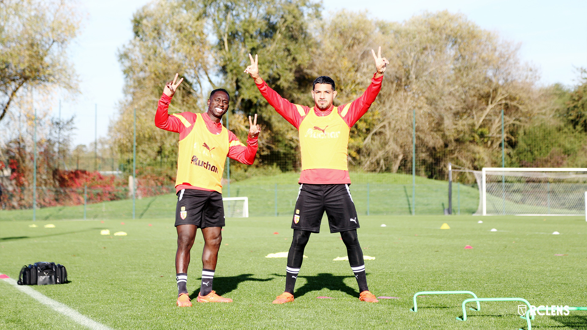 Entraînement RC Lens : Deiver Machado et Facundo Medina