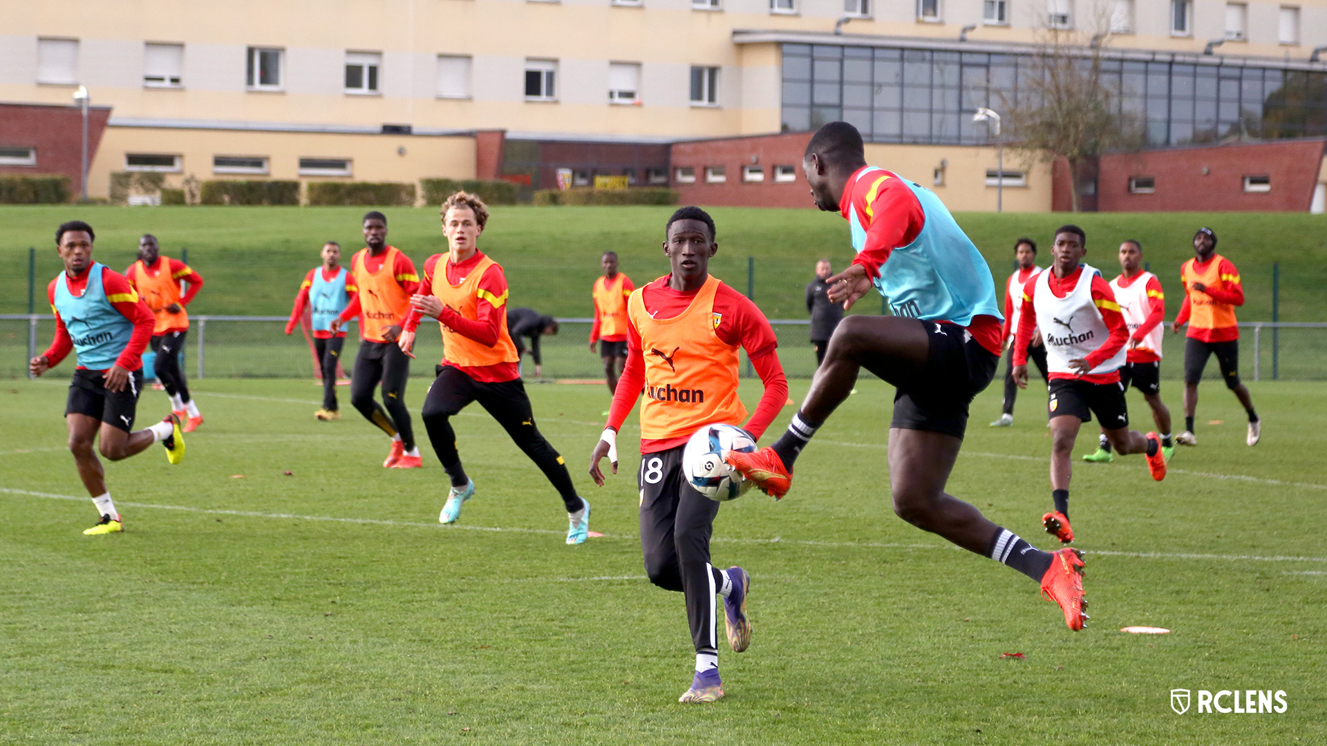 Entraînement RC Lens : Yacouba Barry et Deiver Machado